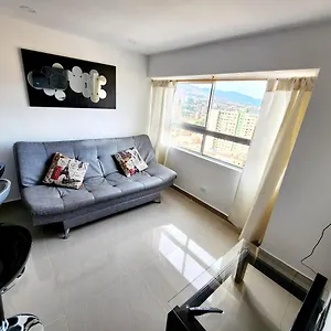  Apartamento Con Parqueadero Y Vista A La Ciudad